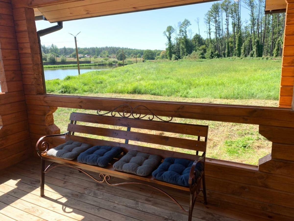 Makariv Guesthouse On The Lake With Bathhouse 70 Km From Kiev المظهر الخارجي الصورة