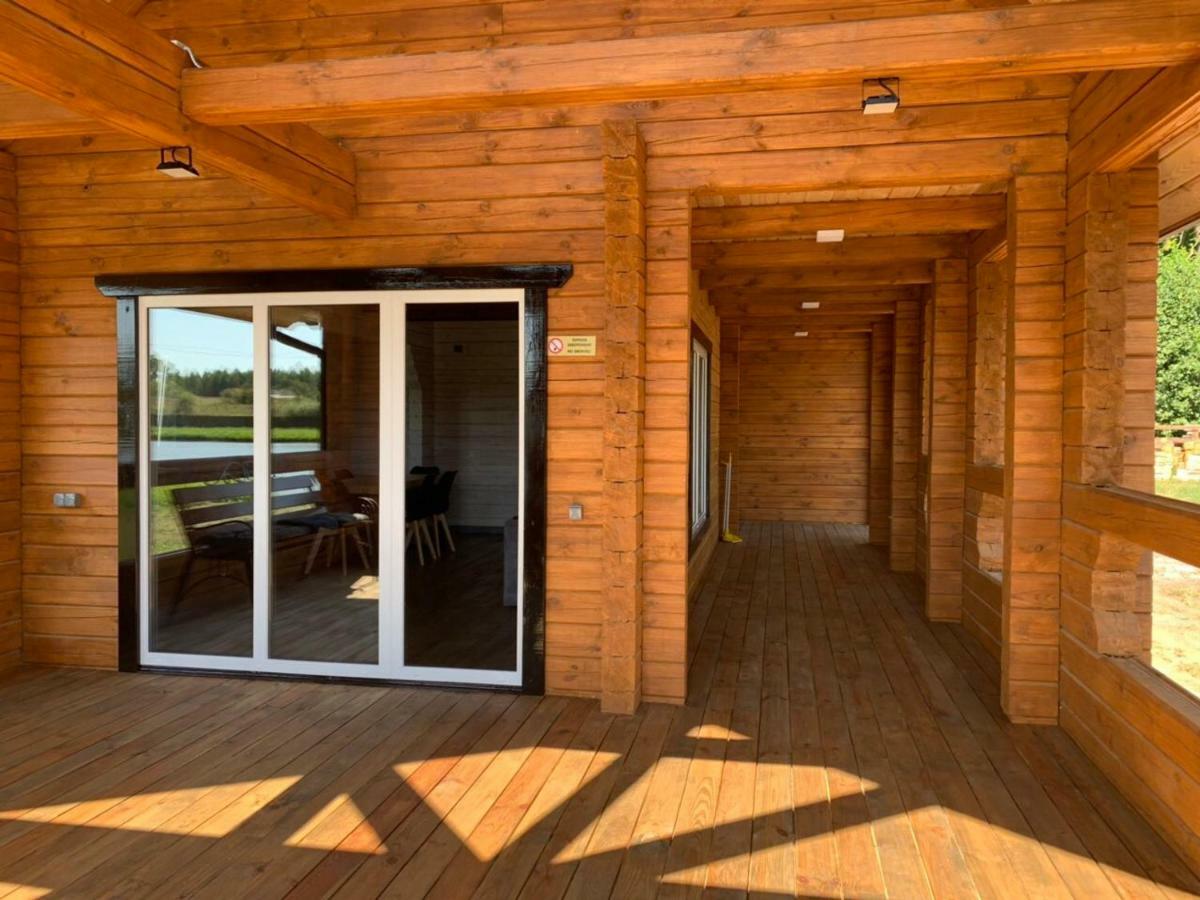 Makariv Guesthouse On The Lake With Bathhouse 70 Km From Kiev المظهر الخارجي الصورة